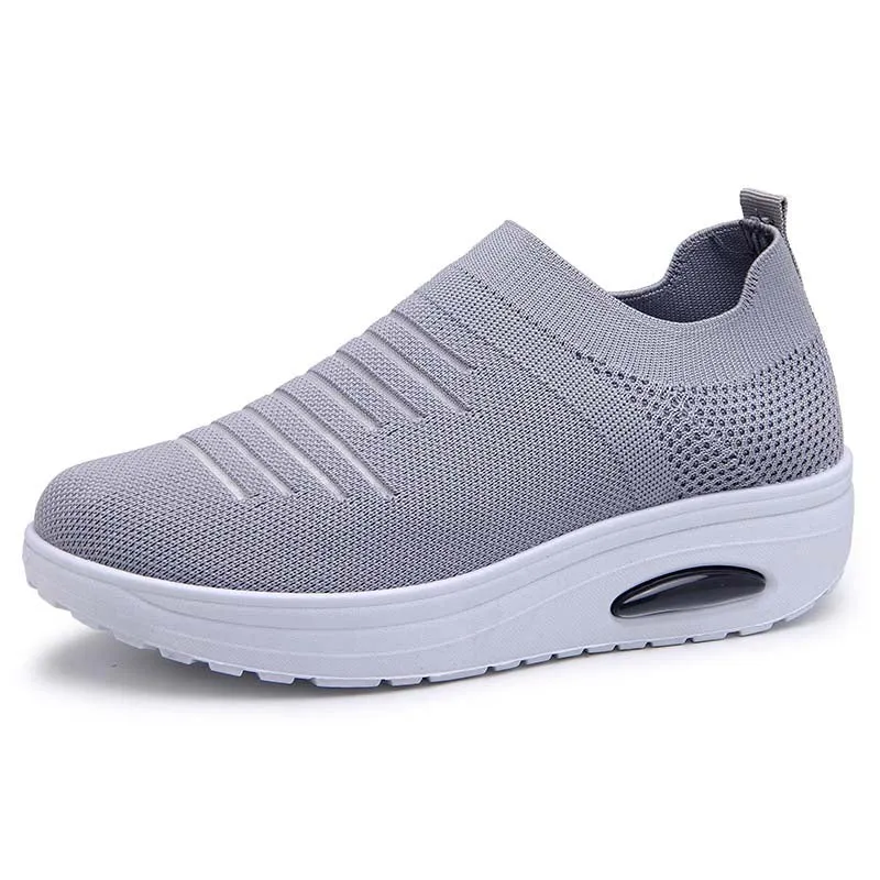 All Season Elastic Cloth Sneaker