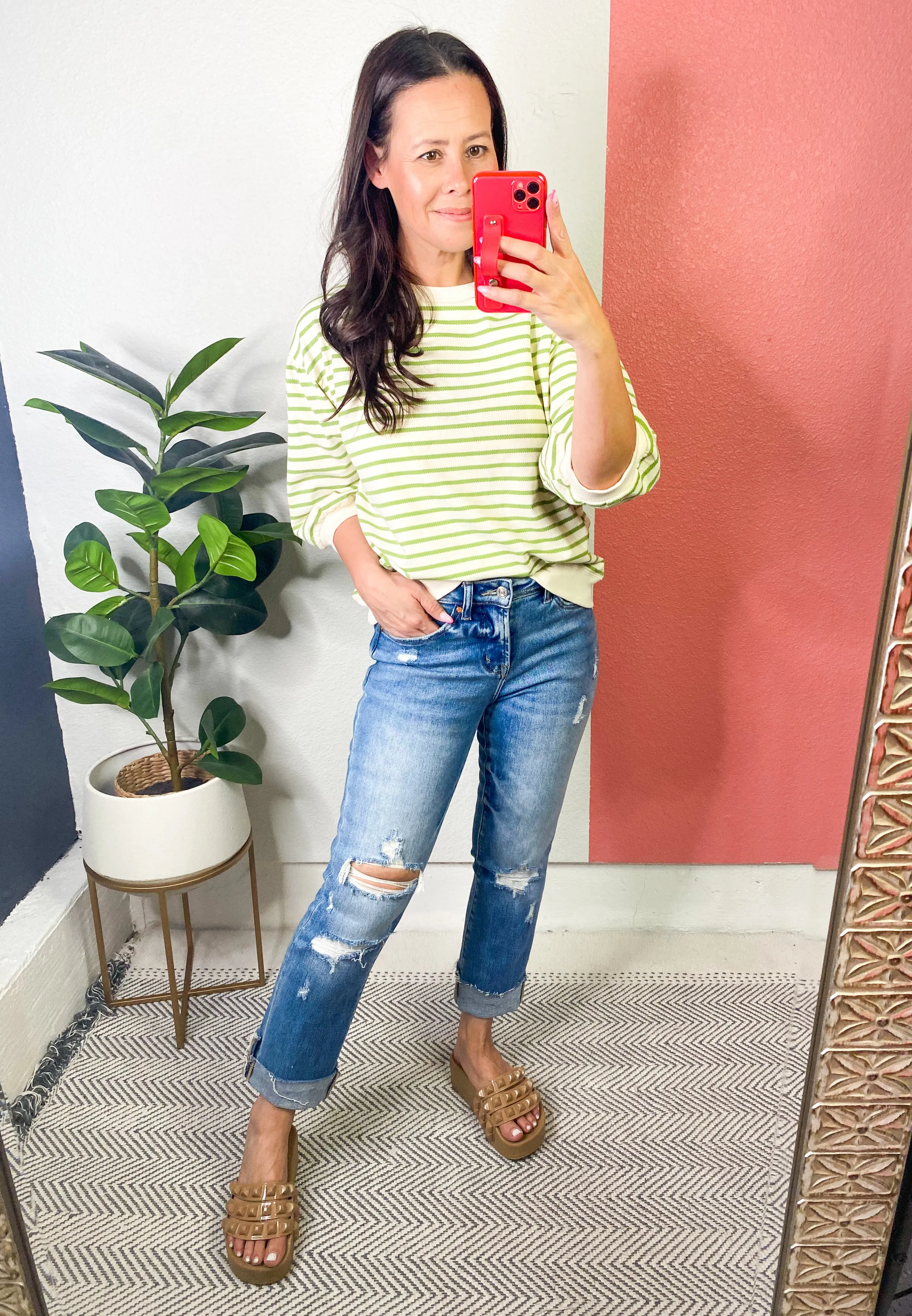 BAYEAS Mid Rise Distressed Ripped Straight Jeans