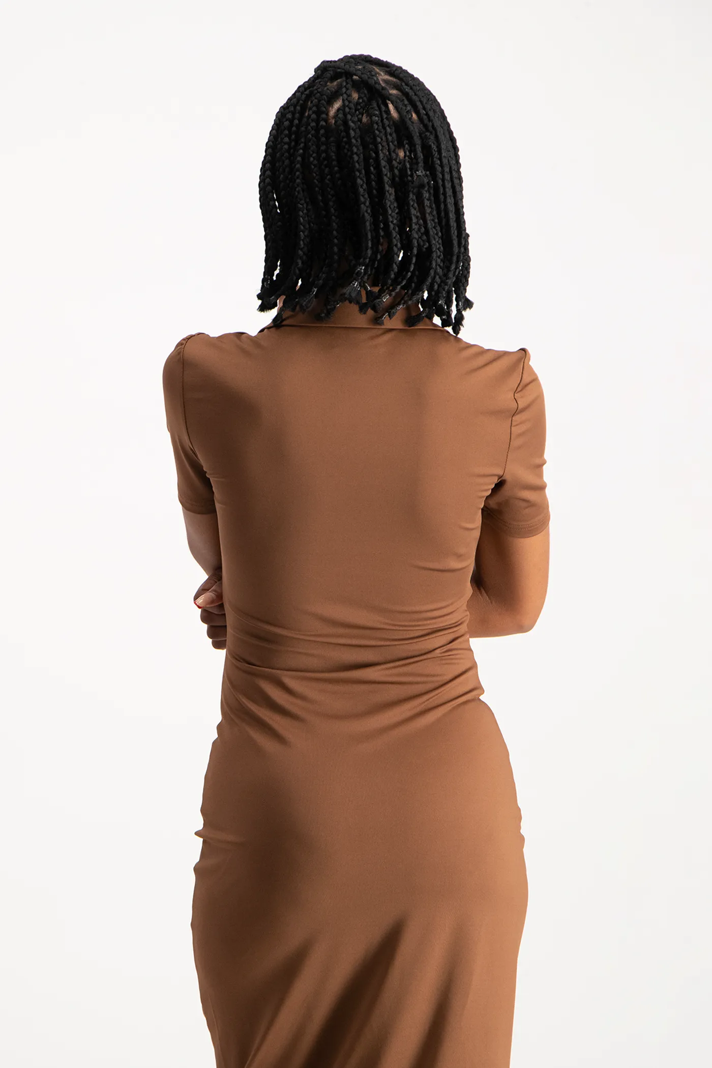 Bella Short Sleeve Ruched Midi Dress - Pinecone
