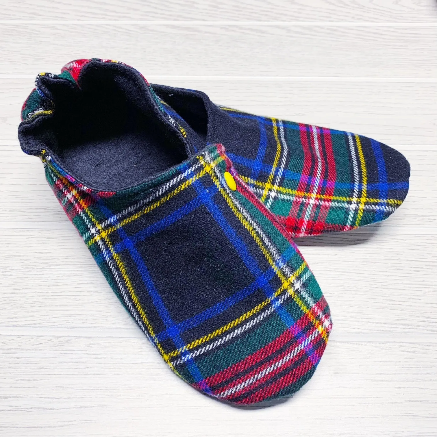 Blanket Scarf Slippers - 2X