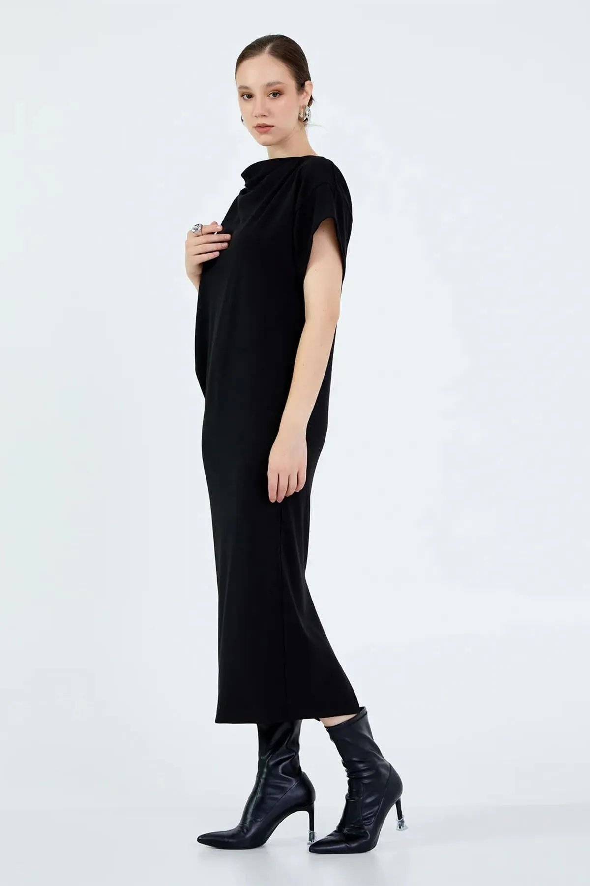 Boat Neck Dress Black