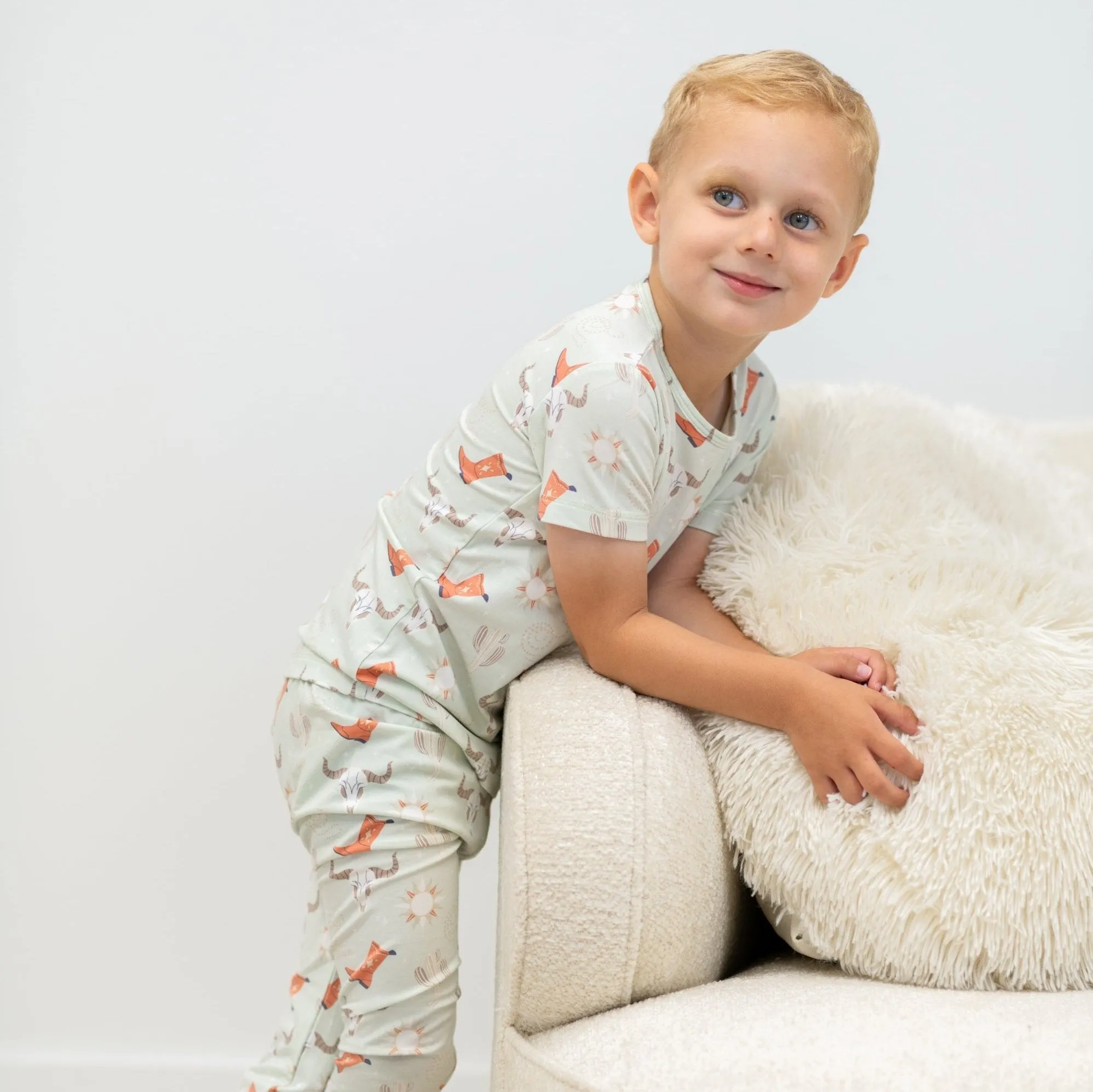 Bulls Boots Lasso Western Big Kid Pajama S/S