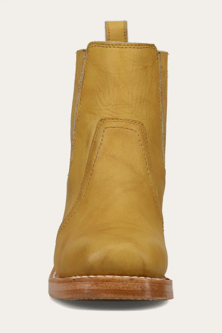 Frye Women's Campus Chelsea