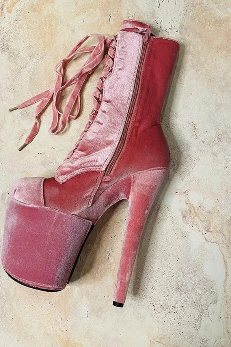 Hella Heels Classique Velvet Shoe Protector - Downtown Doll