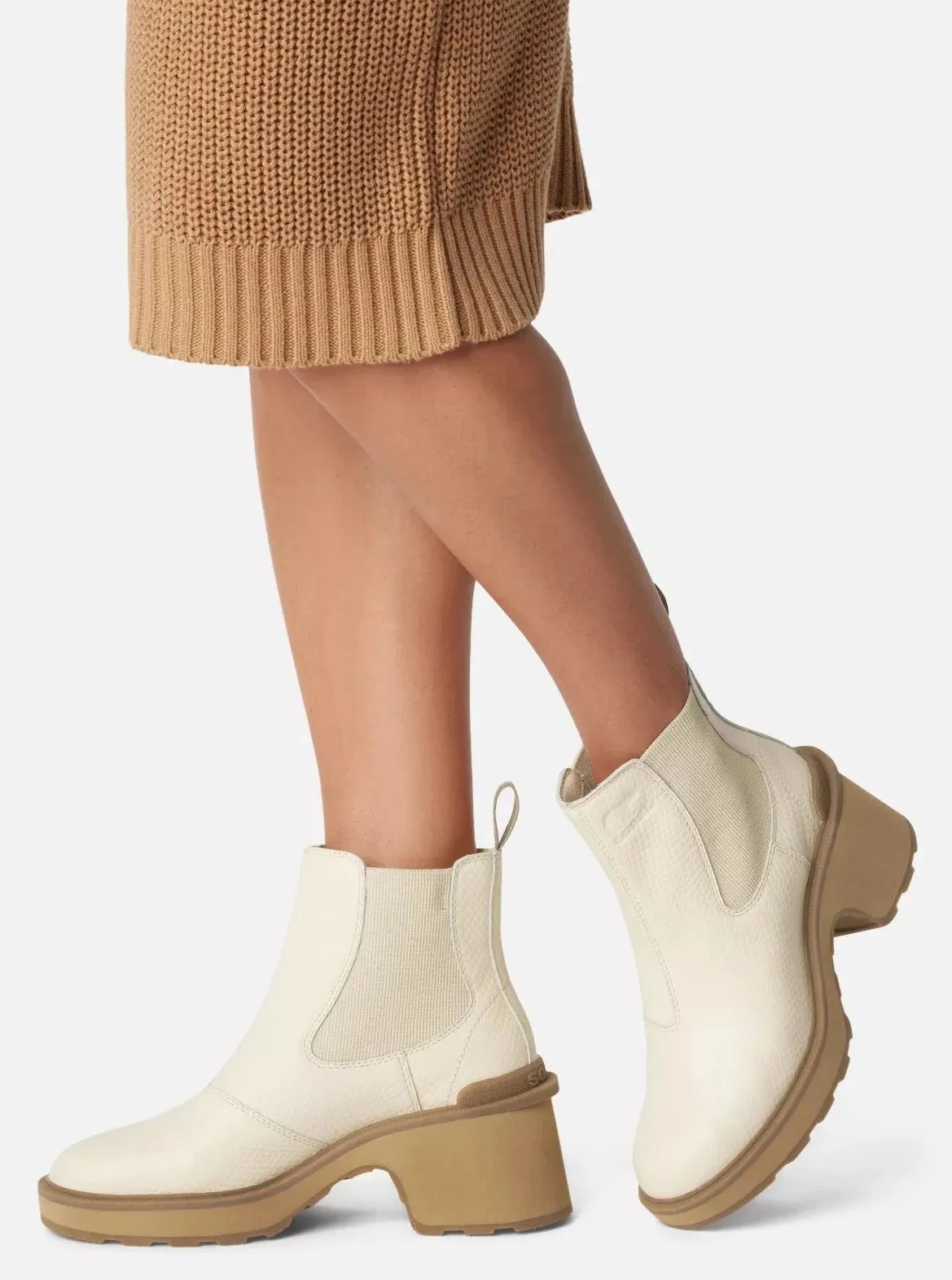 Hi Line Heel Chelsea [Bleached Ceramic/Caribou Buff]