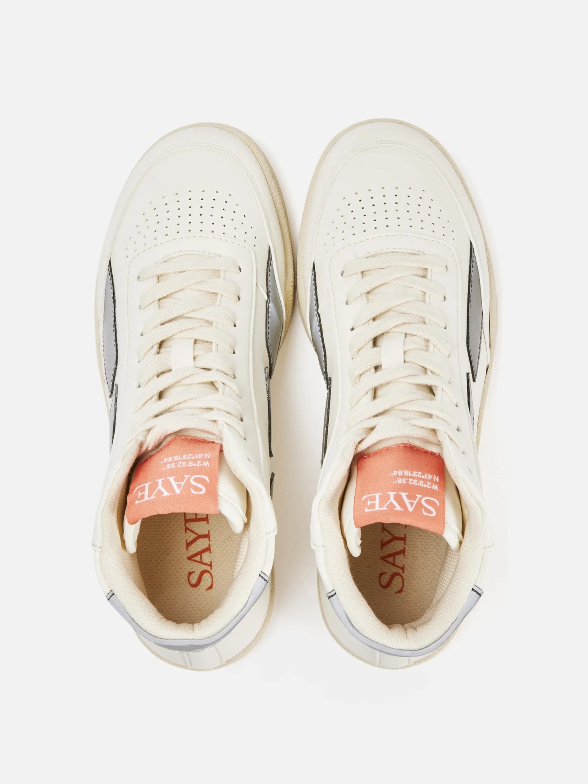 Modelo '89 hi top trainer in biker