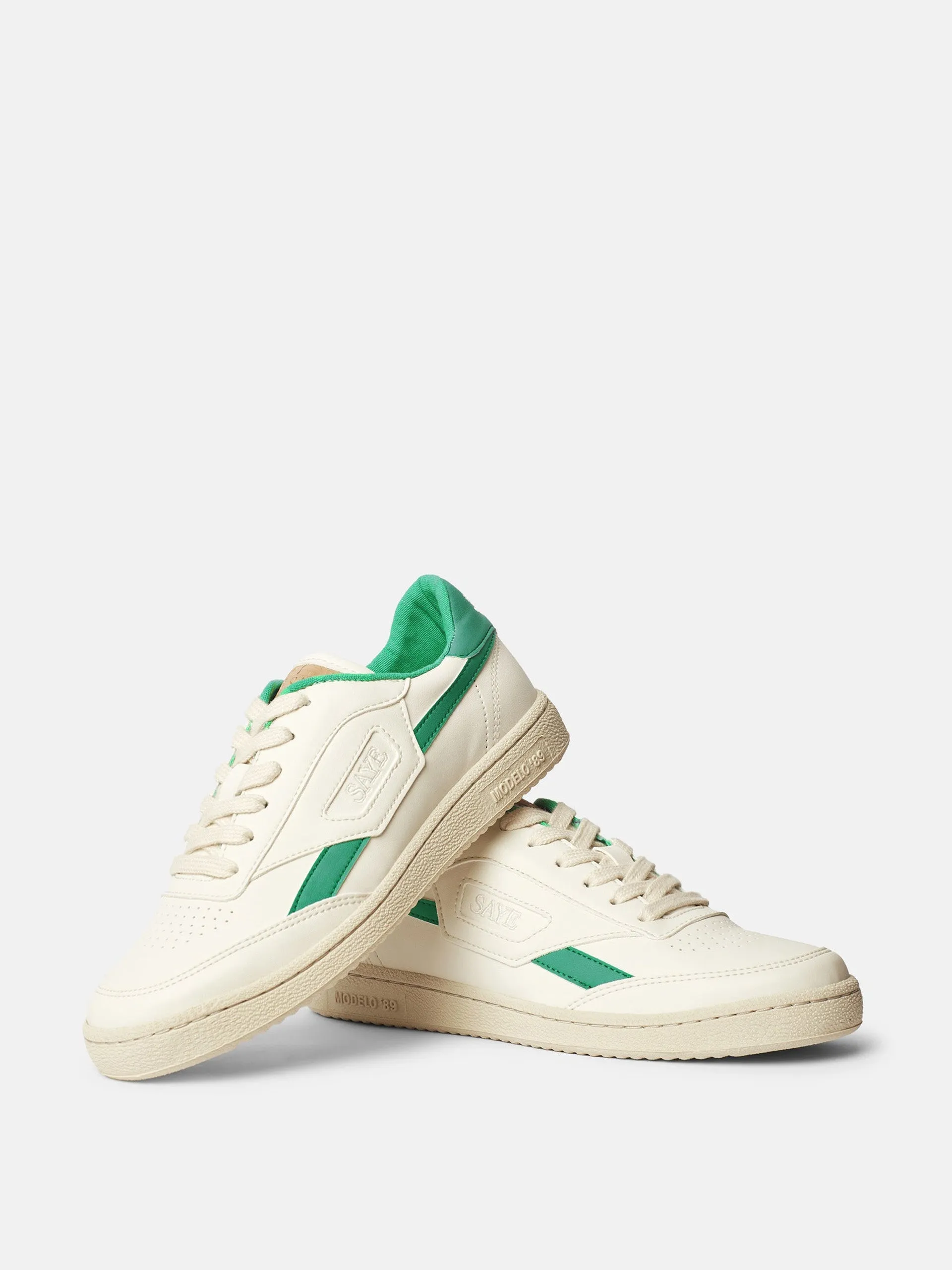Modelo '89 trainer in green