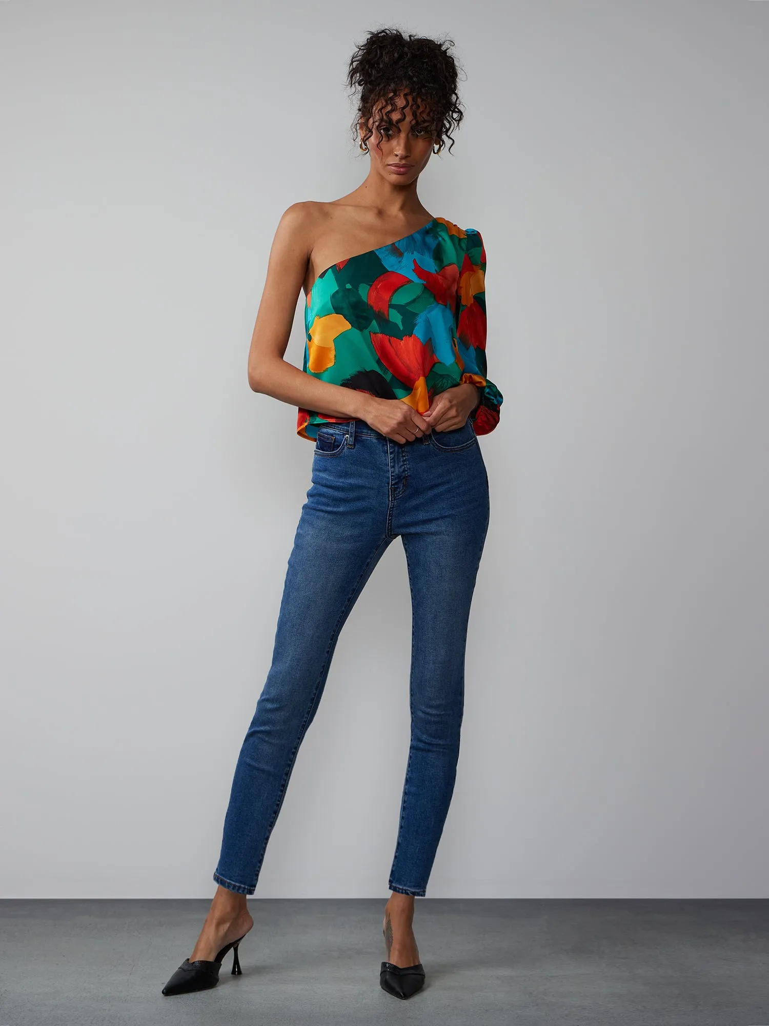 One-Shoulder Abstract Print Blouse
