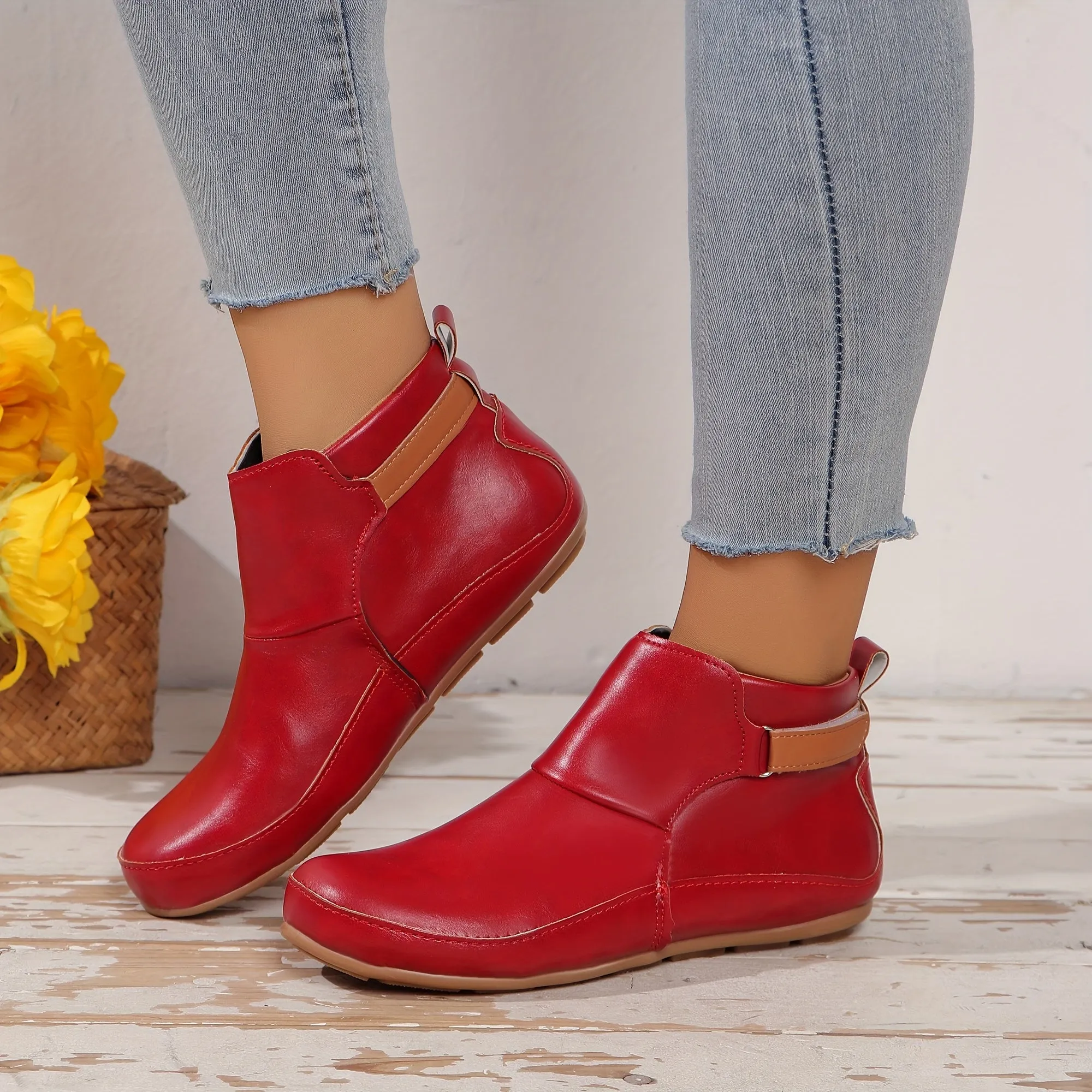 Ruby | Trendy Slip-On Platform Boots