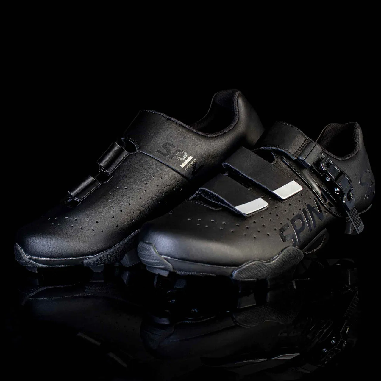 SPIN® Pro Indoor Cycling Shoes with SPD®-compatible cleats