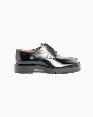 Tabi County Lace-Up in Black